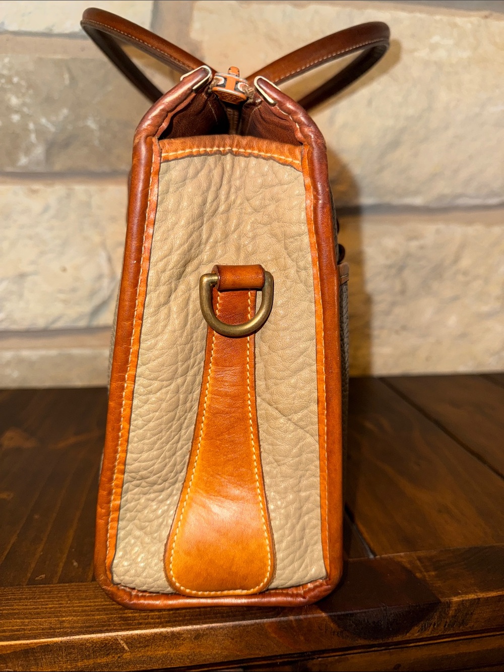 Dooney & Bourke leather 1987 Shoulder Satchel in taupe - Picture 3 of 14